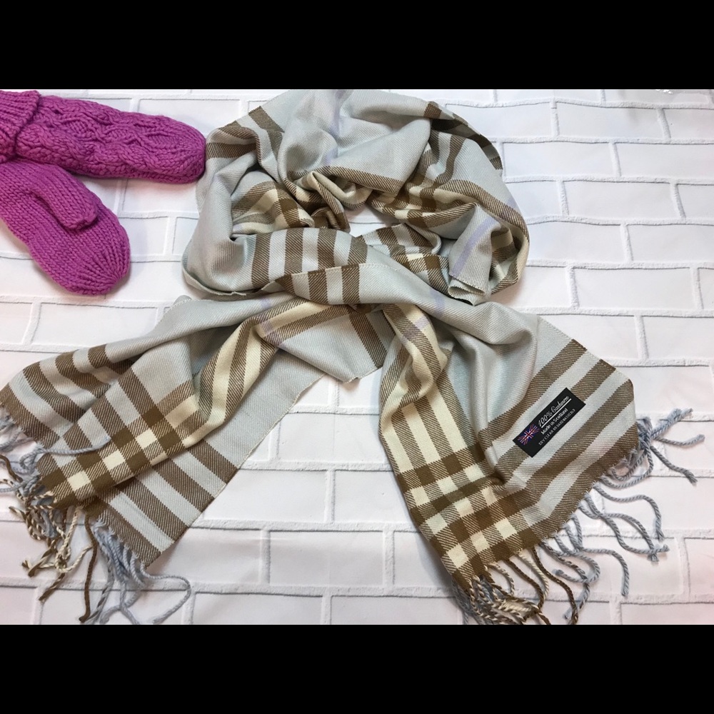 💯Cashmere Last 1 ❤️Plaid Scarf💙